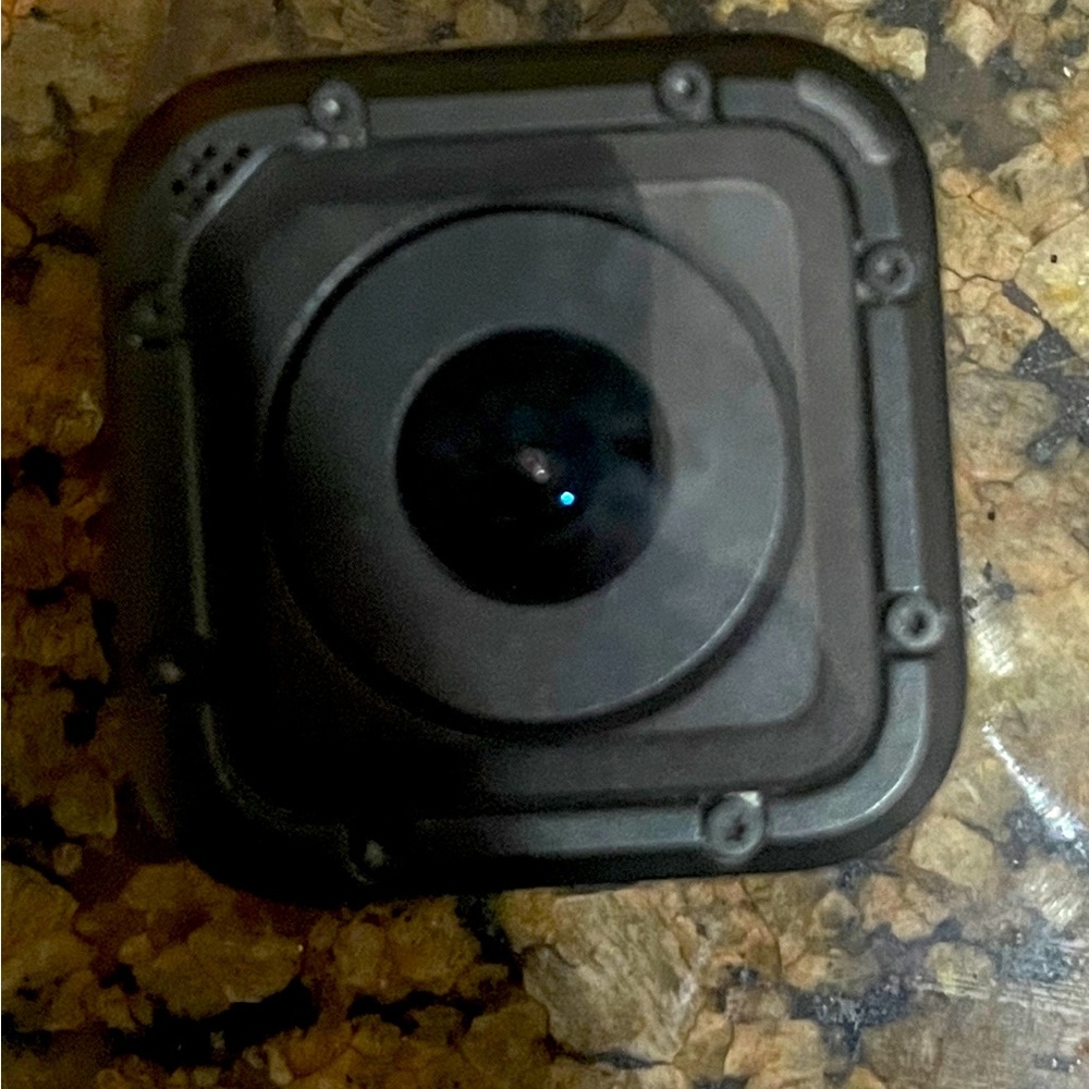 GoPro Hero Session